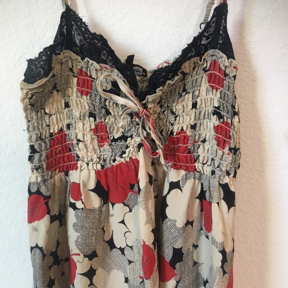 Betsy Johnson Top
